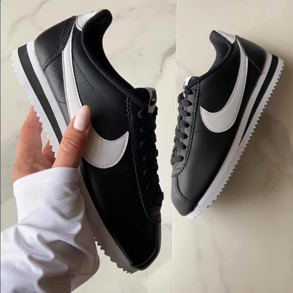 NWT Nike Classic Cortez leather - Picture 3 of 8
